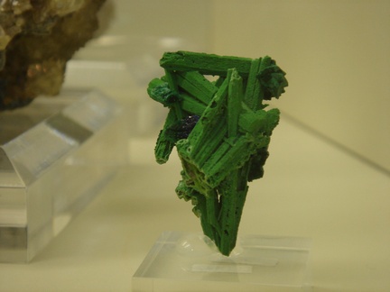 Bayldonite pseudomorph after Smithsonite